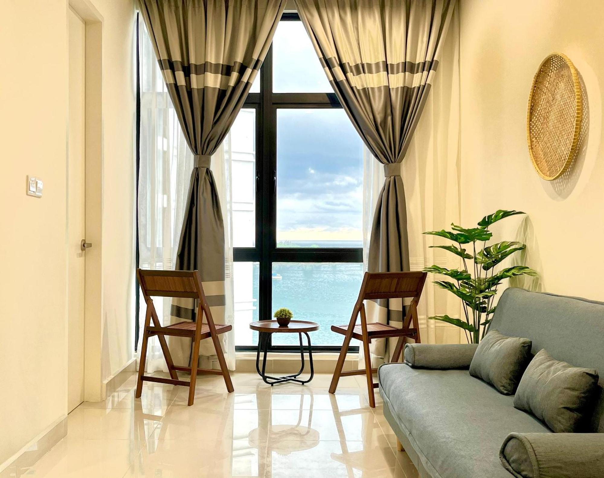 Covesign Suite, The Shore Кота Кинабалу Екстериор снимка